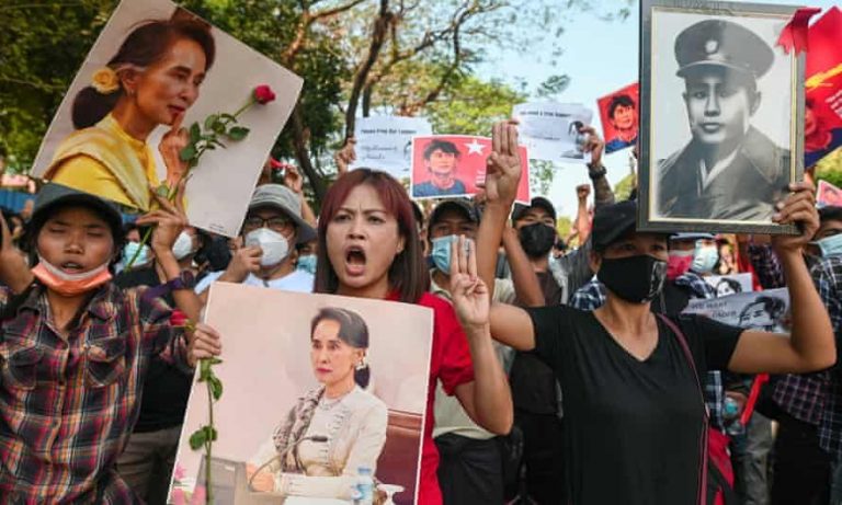 Anak dari Jaksa Agung Myanmar, dikejar Demonstran.