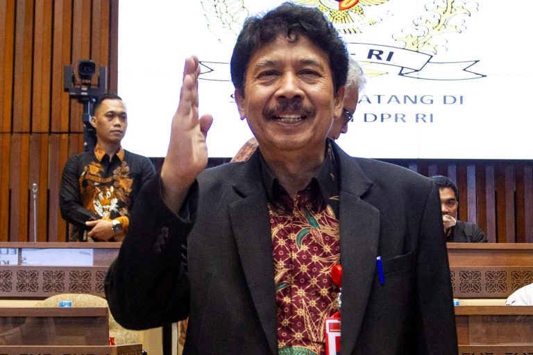 SALAM PANCASILA DAN AROMA YANG SEMAKIN KOMUNISTIS