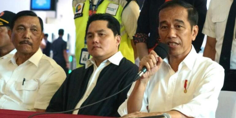 PRESIDEN JOKOWI SENGAJA MELANGGAR UNDANG-UNDANG