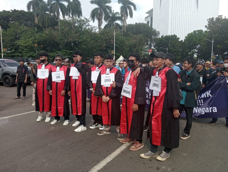 PEMENANG SAJA DEMO, EFEK KEMENANGAN PALSU ?