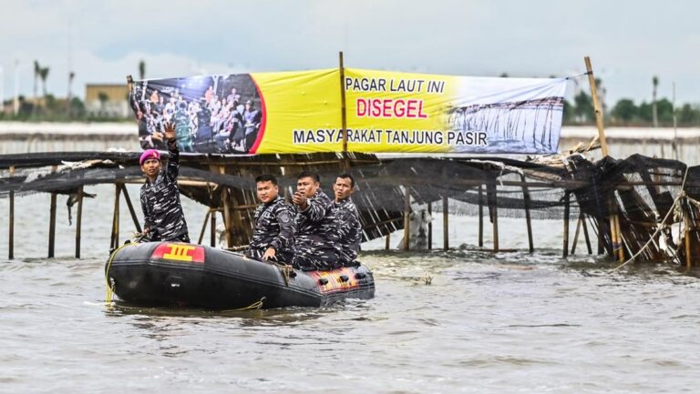 ENAK BENER SI AGUAN, RISIKO CUMA DIBONGKAR